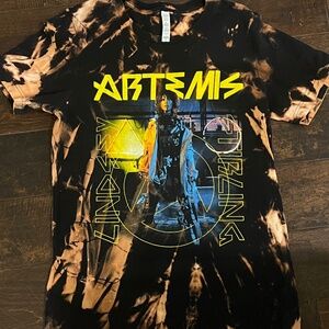 Artemis hand bleach dyed shirt